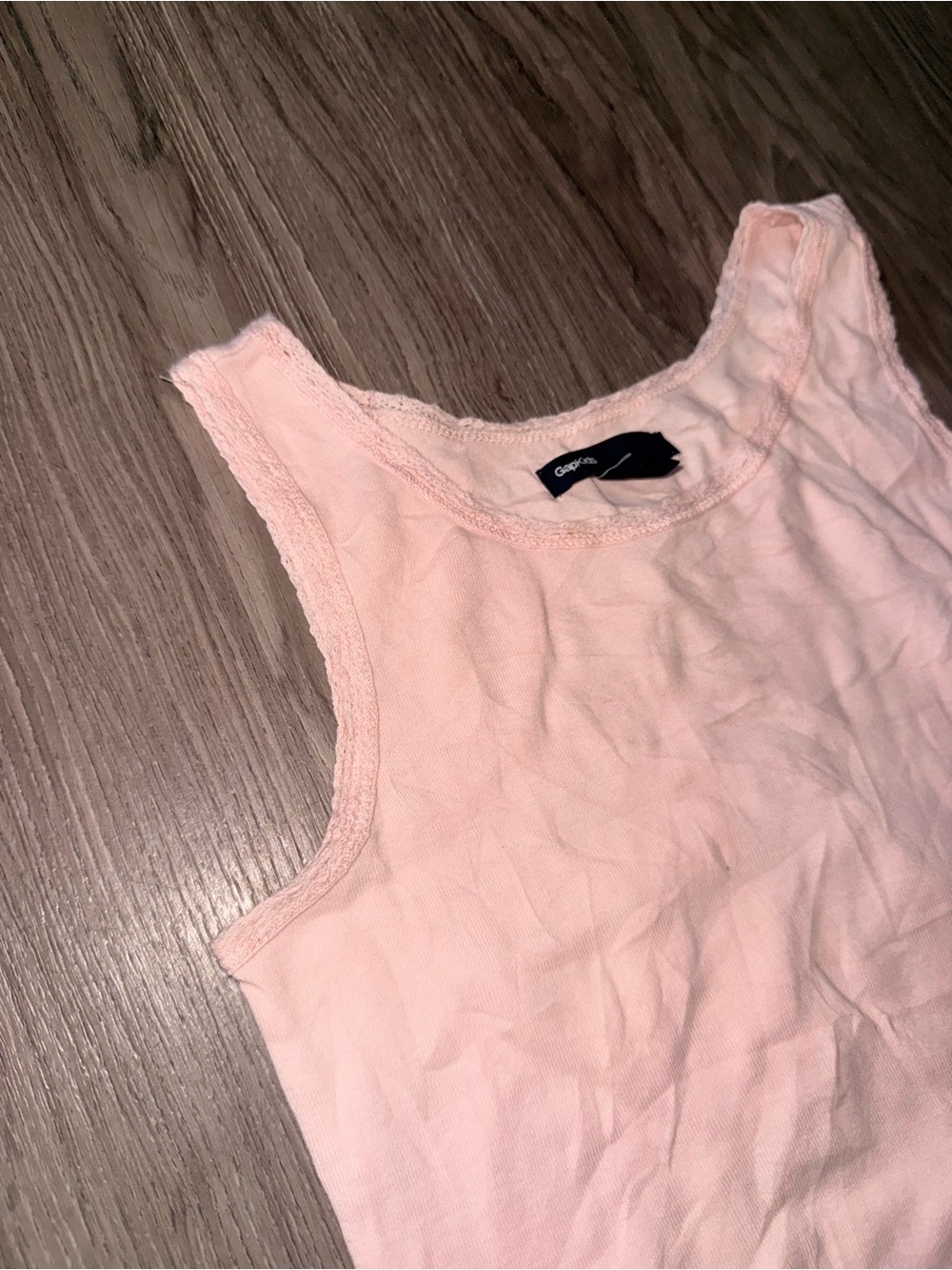 GAP Soft Pink Scoop Neck Tank Top - Picture 3 of 4